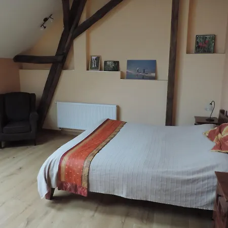 Ferienscheune Kummernitztal Bed and Breakfast *